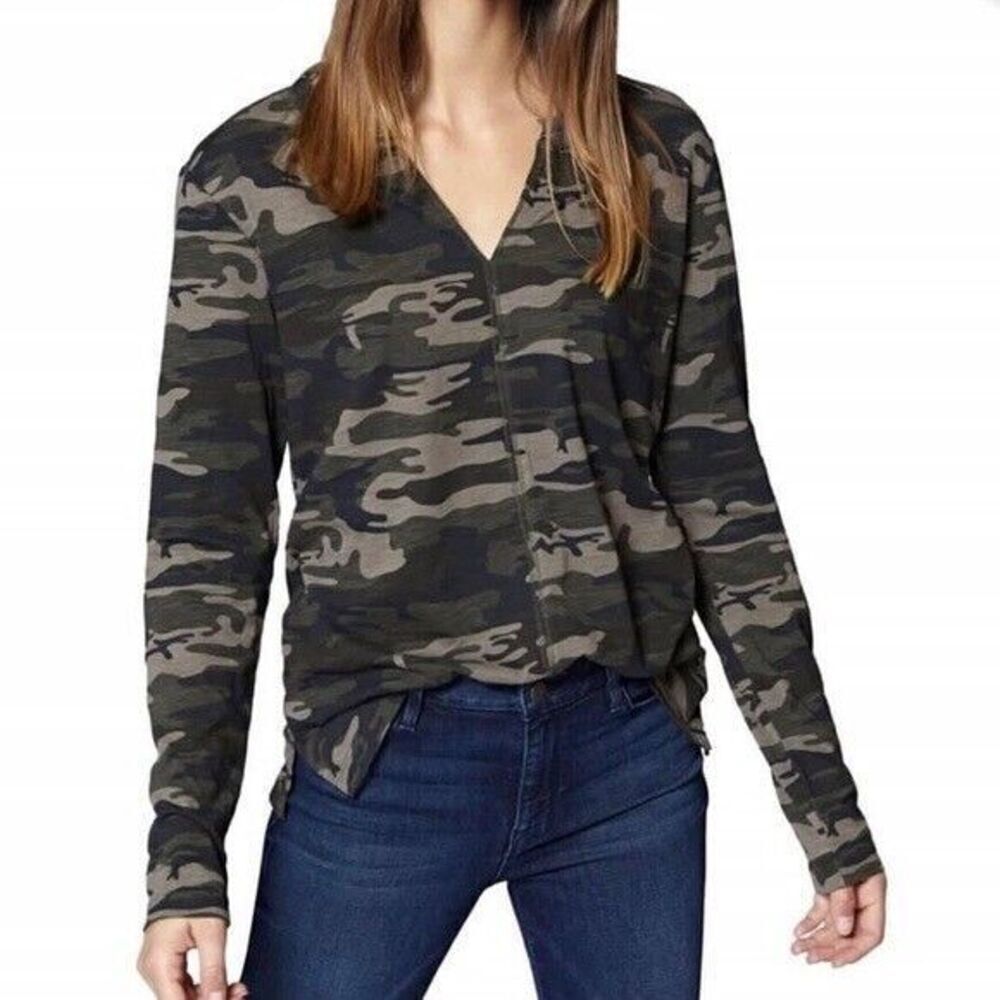 Sanctuary Camo Long Sleeve V-Neck Women's Top XS